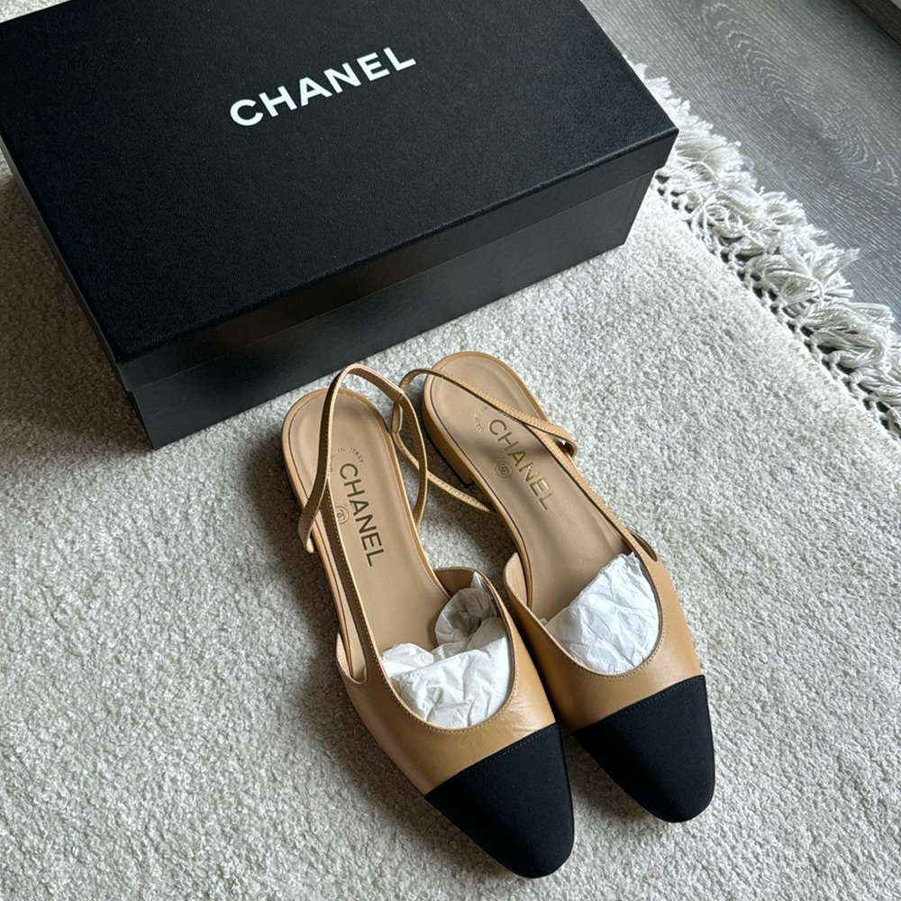 Brand new in box Chanel Flat Slingback Beige Black goatskin grosgrain
